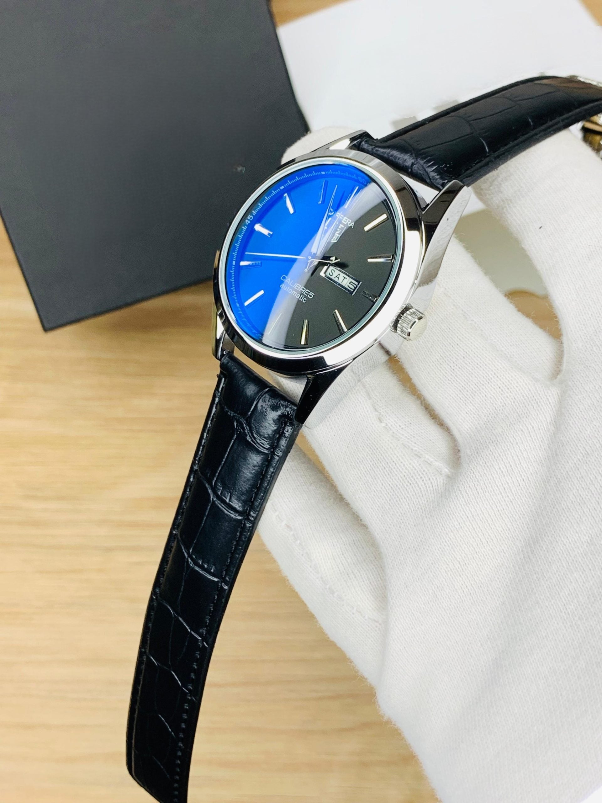 NOCTURNE BLACK ELEGANCE